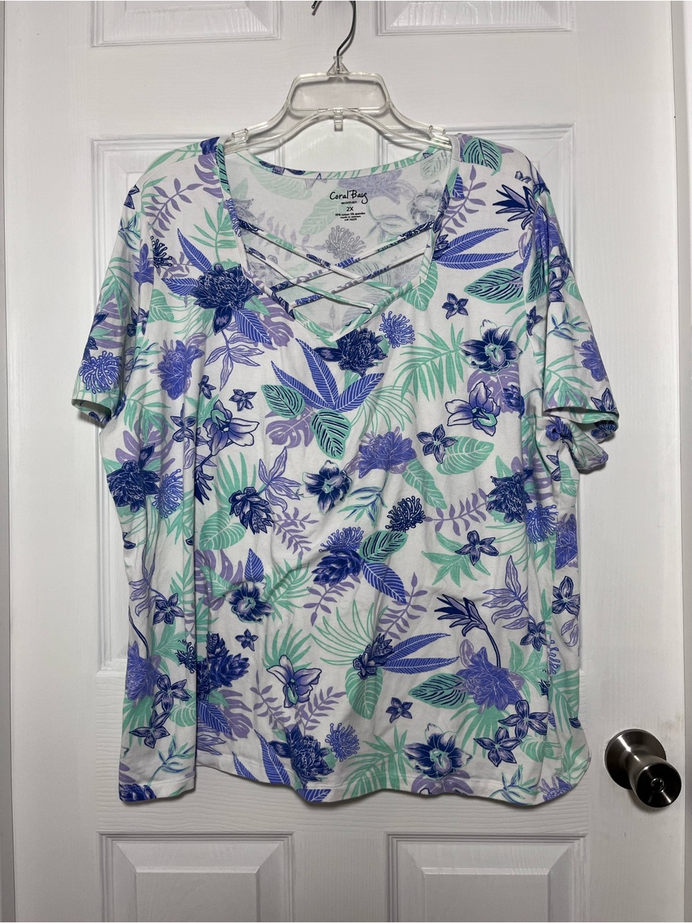Coral Bay White Short-Sleeve V-Neck Top with Purple & Mint Floral